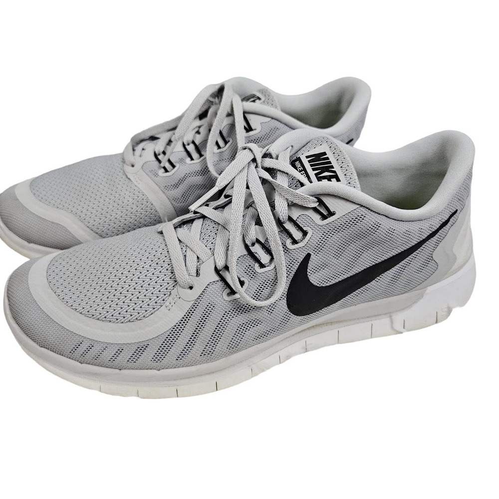 Nike Free 5.0 Womens Shoe Size 11 Gray And White With Black Nike Swoosh EUC